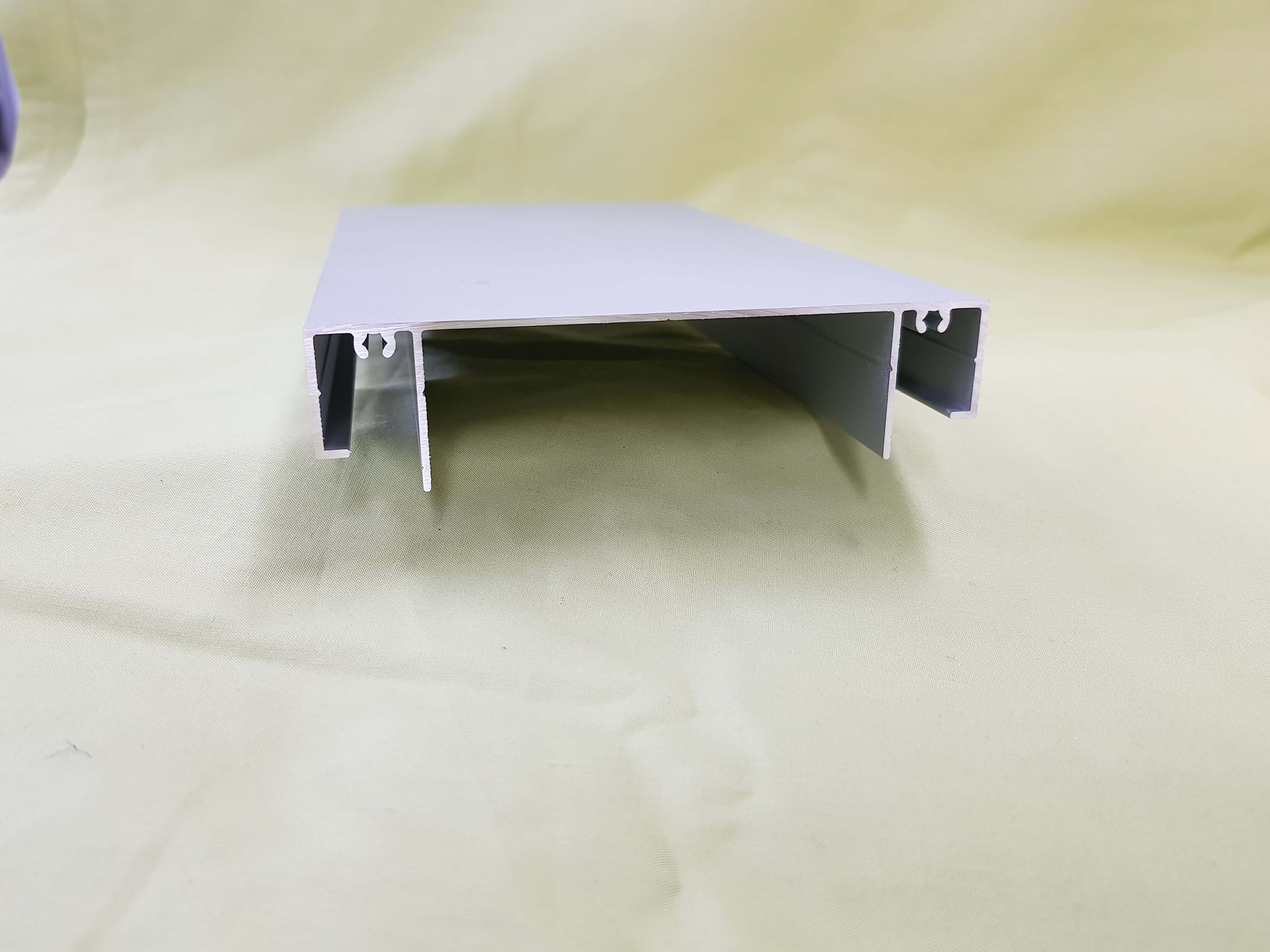 ECONO 76 STANDARD TRACK 76x10 CA 2750