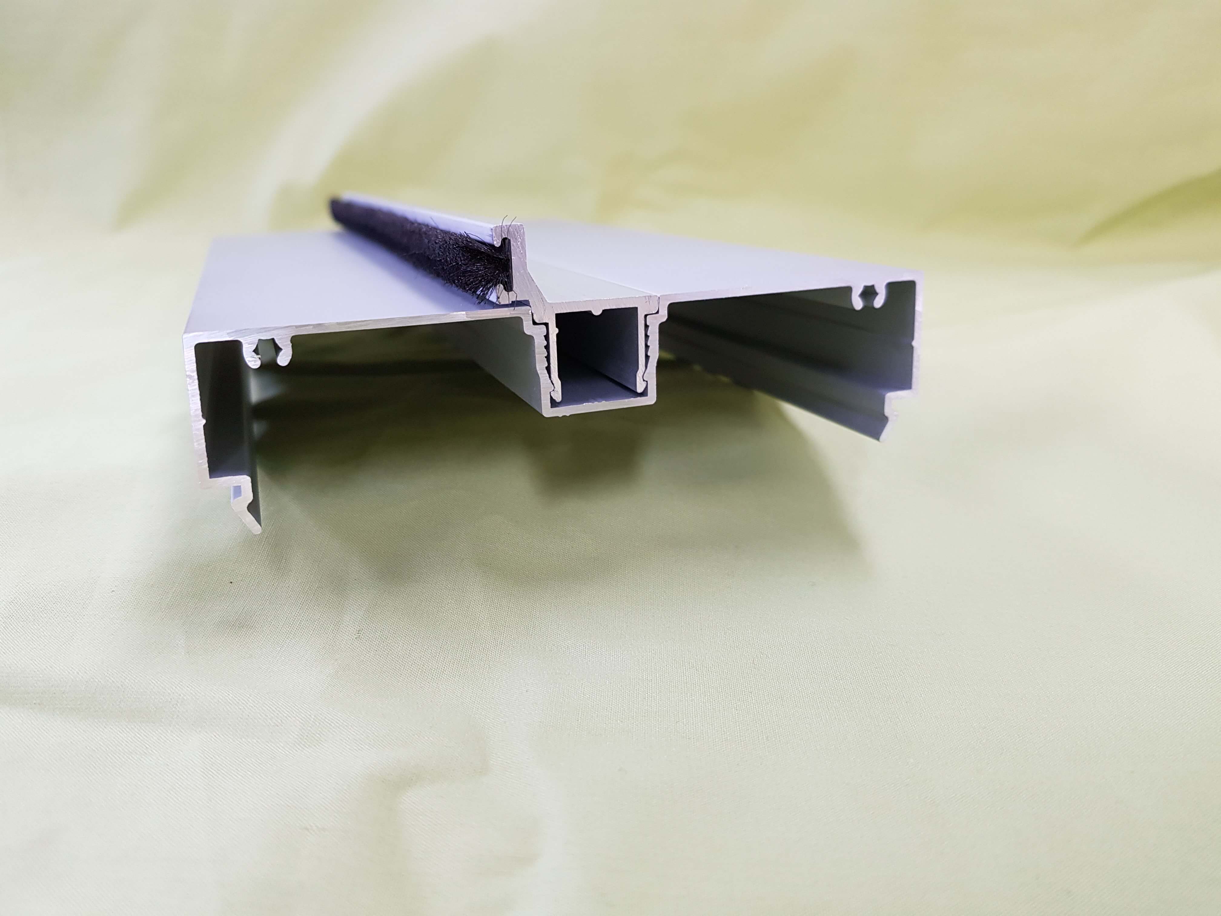 ECONO 76 DOOR FRAME KIT WITH MATING HEAD CA 2750 X 927