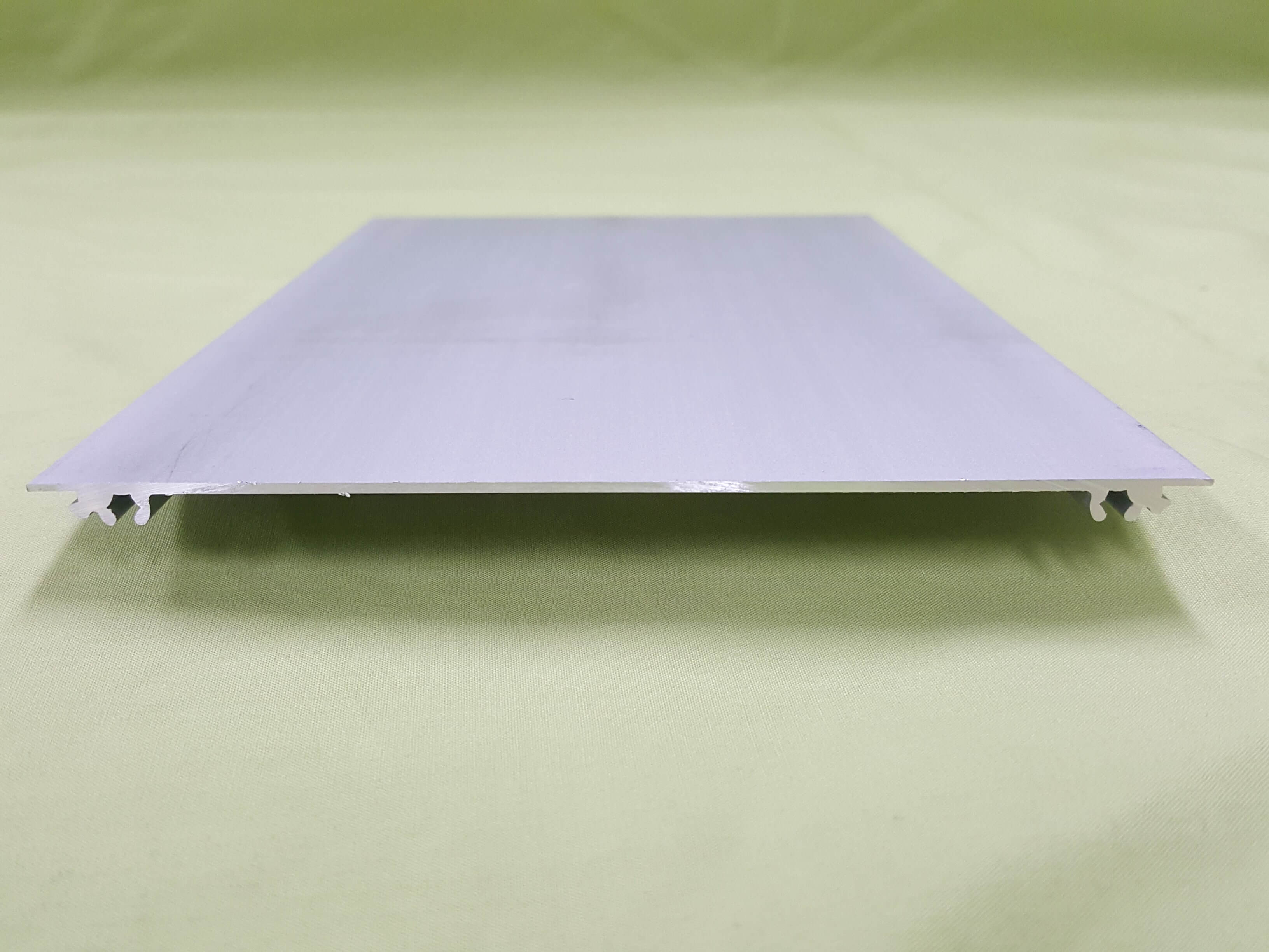 SUPREME 92 FLUSH PLATE 92x13 CA 2750