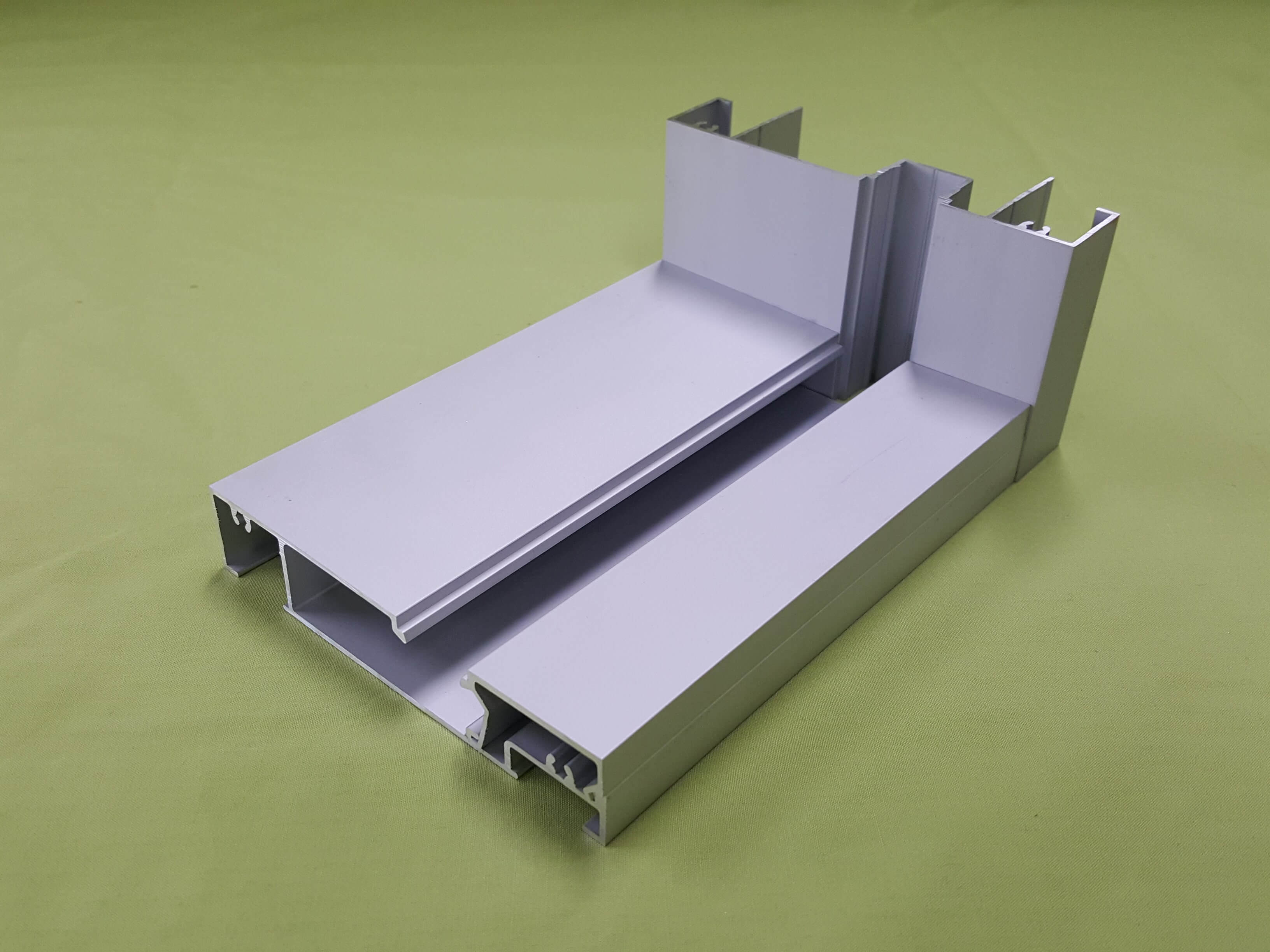 SUPREME 64 GLAZING FRAME KIT CA 1200 X 1200