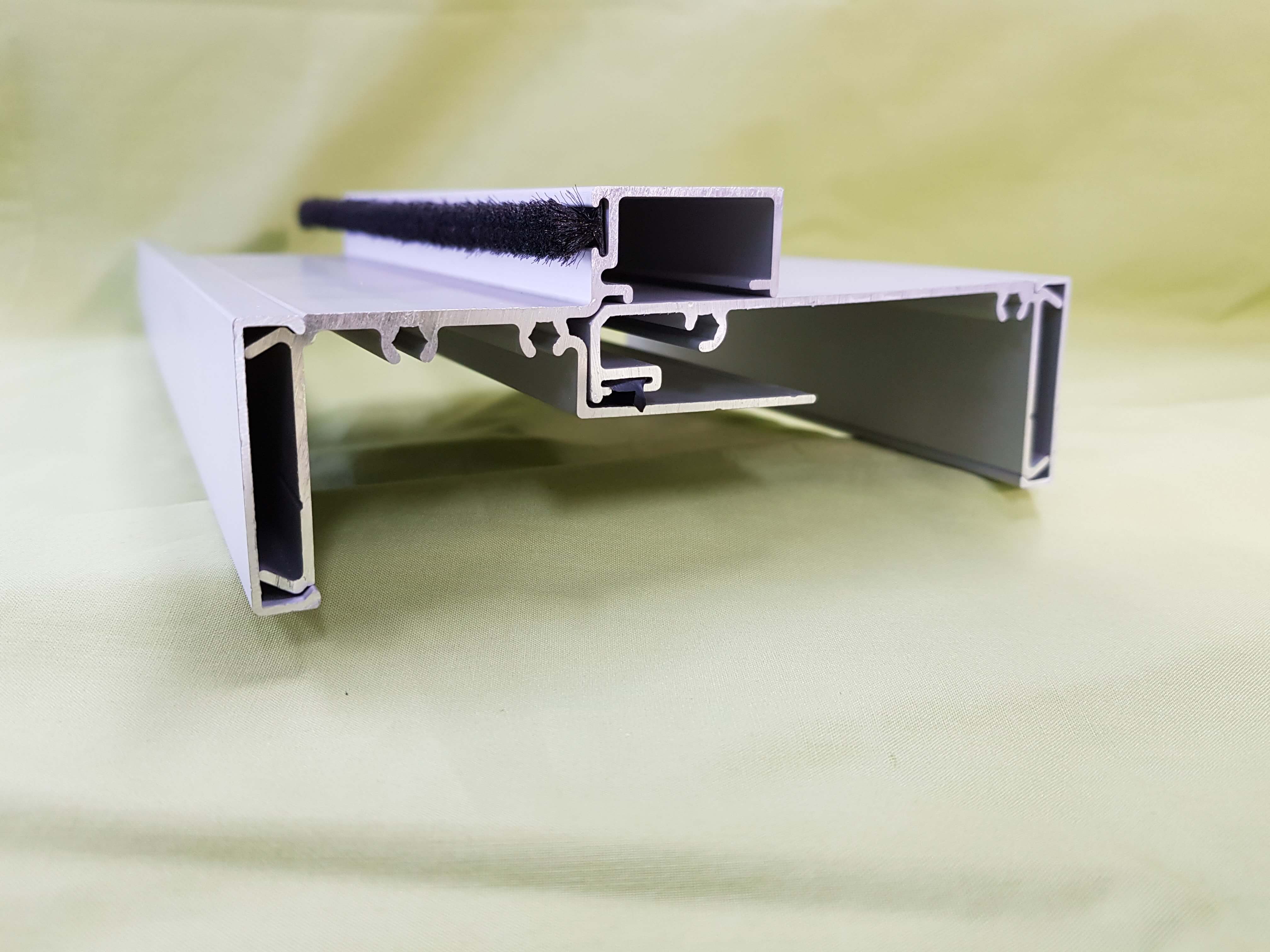 ADJUSTABLE 116-136mm (40mm DOOR) DOUBLE DOOR FRAME KIT CA 2090 X 1919