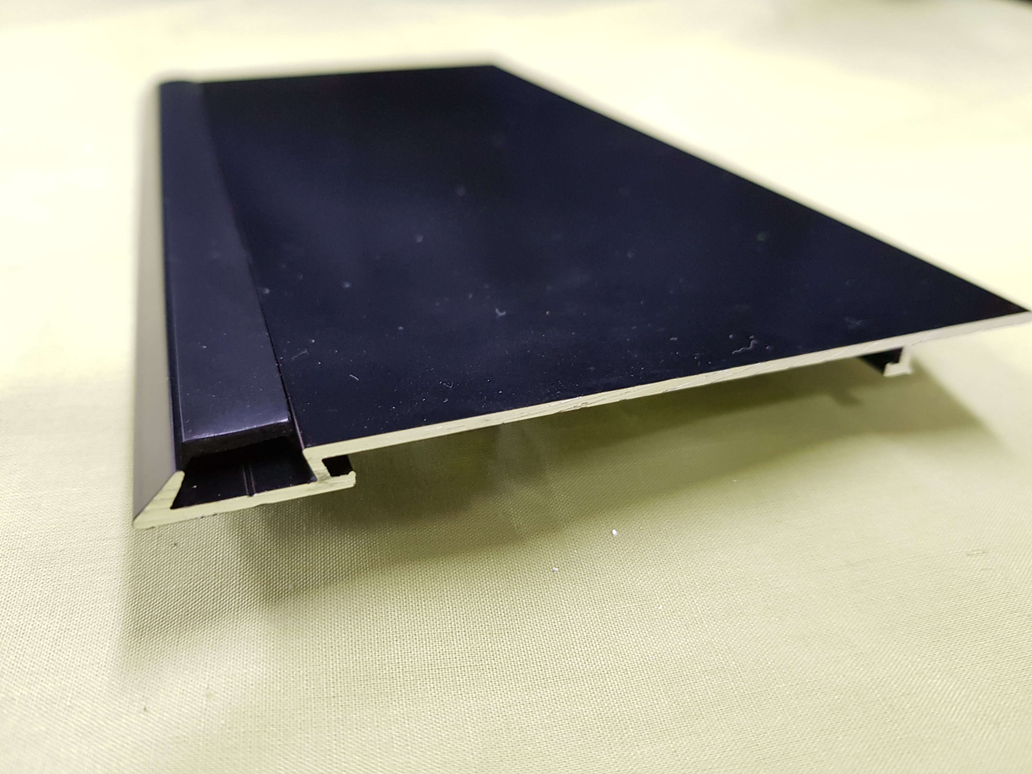 100mm ALUMINIUM SKIRTING BLACK 3620