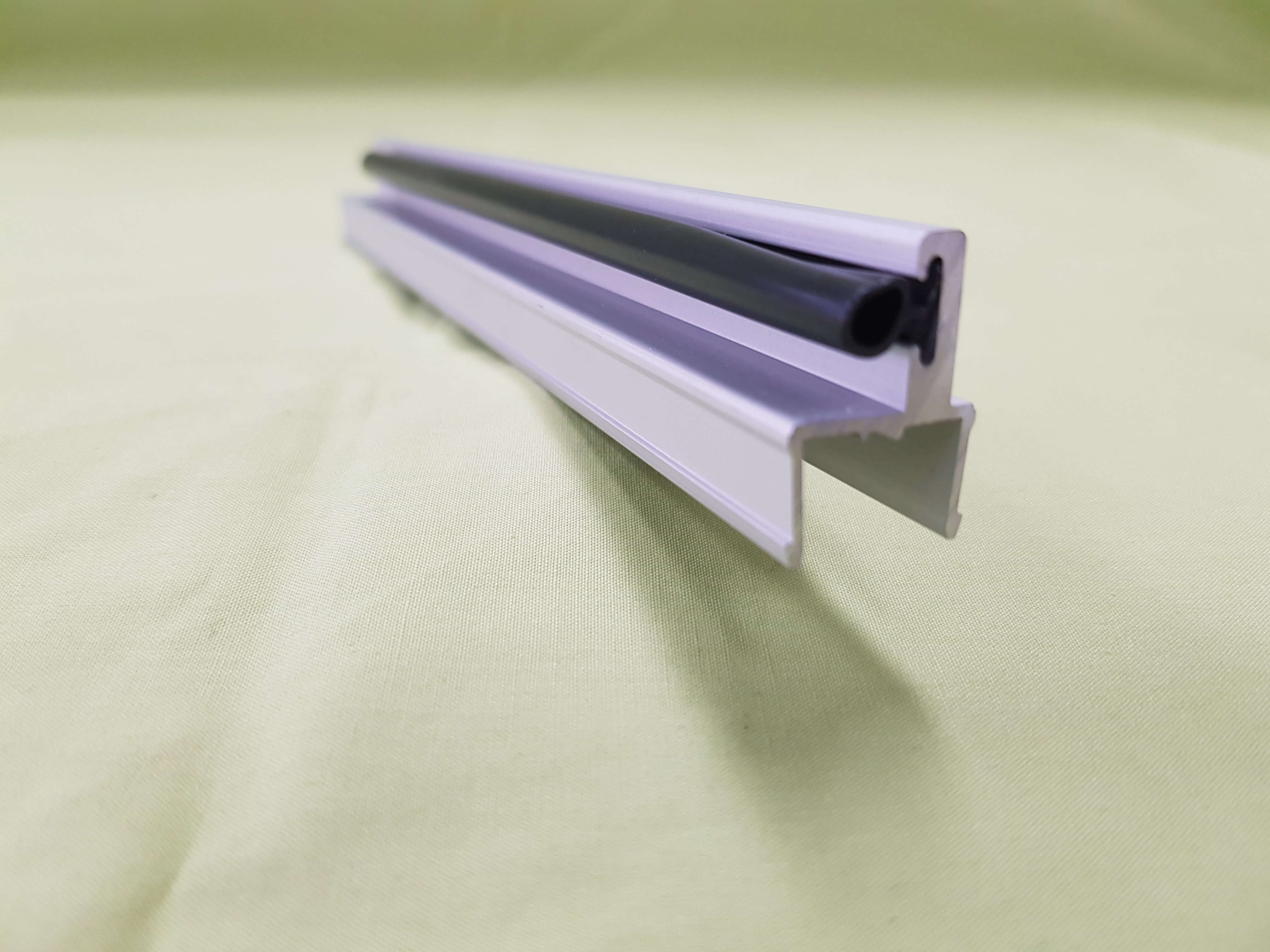 SHOPFRONT 100X44 DOOR STOP 45mm CA 6500